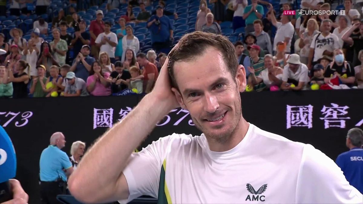 Andy Murray wows with incredible shot in epic victory over Matteo Berrettini at Australian Open - That is amazing!