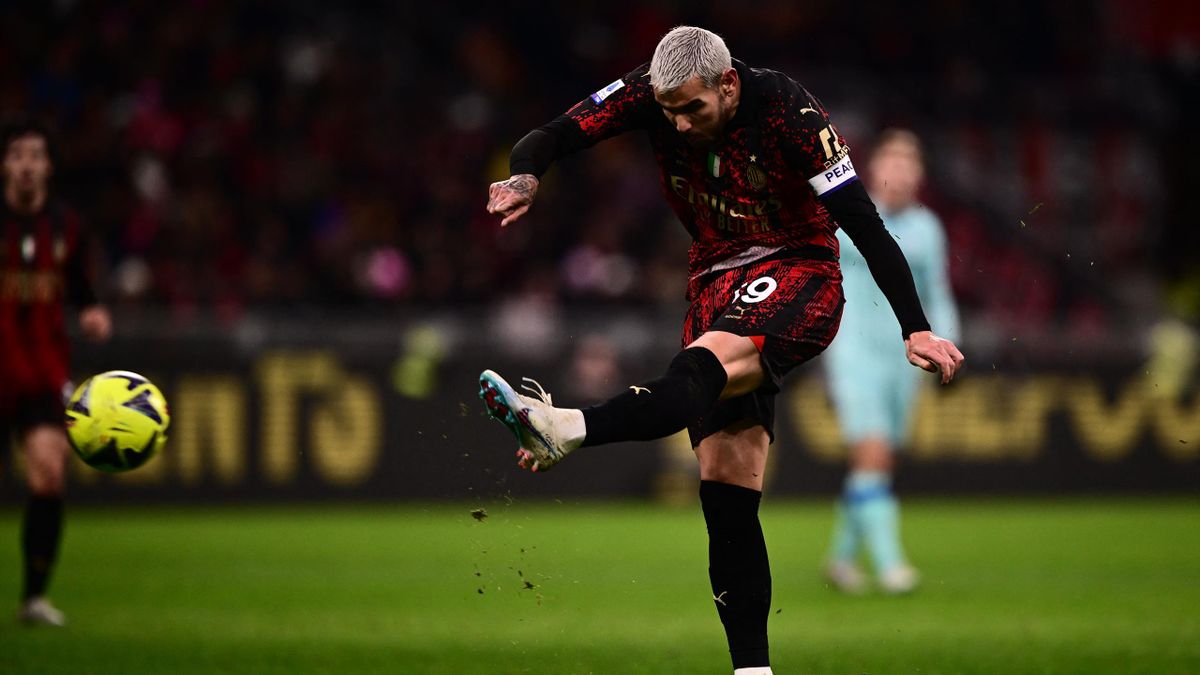 Serie A - Milan-Atalanta 2-0: autogol Musso su bolide di Hernandez e ...