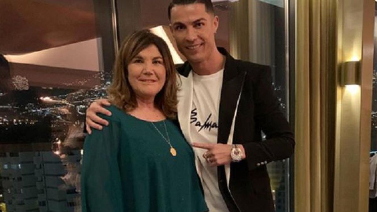 Mama Cristiano Ronaldo Maria Dolores Aveiro opu ci a szpital Eurosport