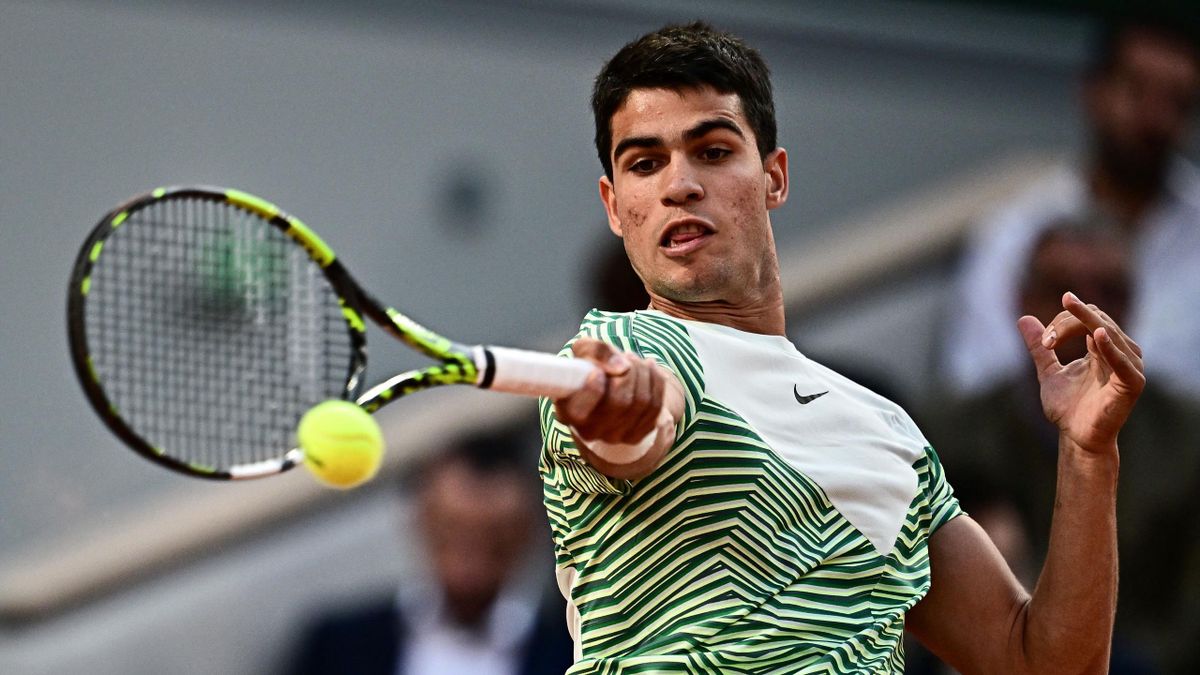 French Open 2023 live im Ticker Djokovic bezwingt Khachanov, Tsitsipas gegen Alcaraz unterlegen