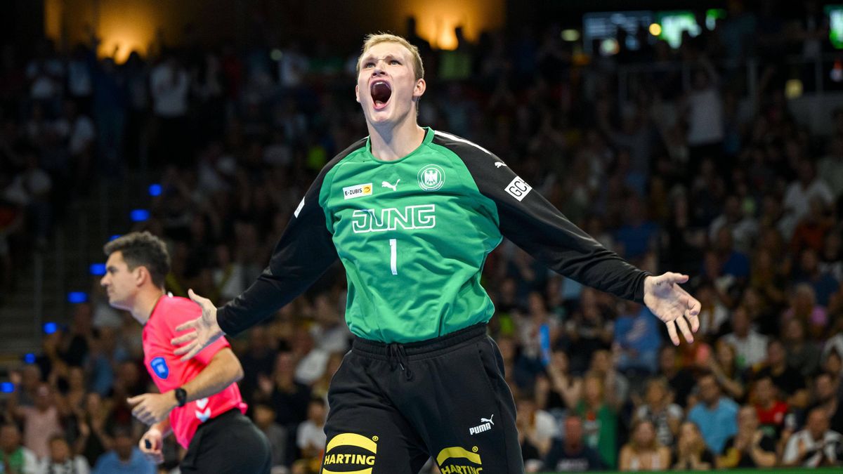 Handball-WM der Frauen 2023 Titelverteidiger Norwegen startet mit Kantersieg - auch Spanien und Brasilien erfolgreich