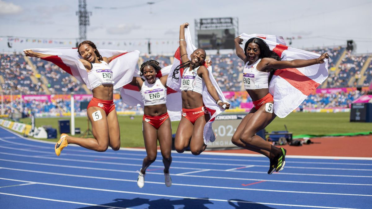 Champion sports top womens runners
