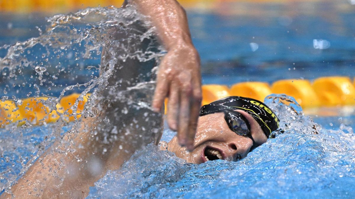 Schwimm-WM Lukas Märtens knackt Wellbrock-Rekord über 800 m Freistiel - verliert aber Bronze auf letzter Bahn