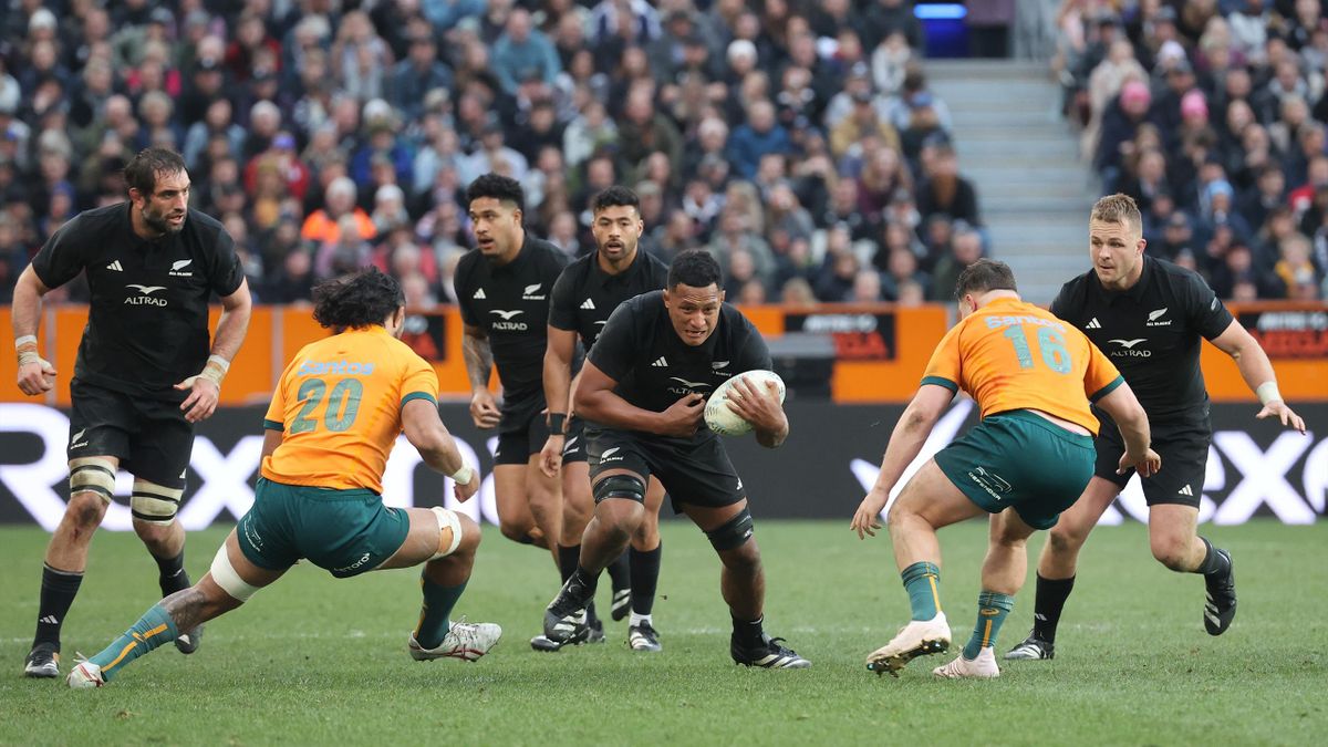 New Zealand 23-20 Australia All Blacks stage late comeback to clinch Bledisloe Cup and deny Wallabies famous victory