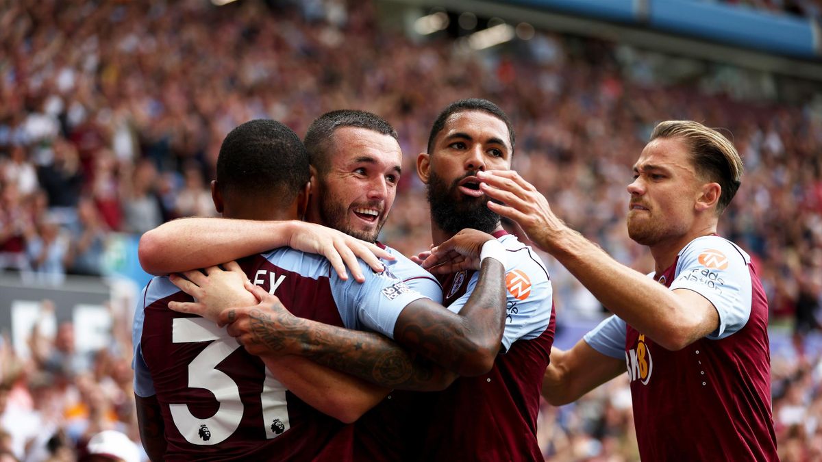 Aston Villa 4-0 Everton - Unai Emerys side bounce back from Newcastle defeat in style to hammer Toffees