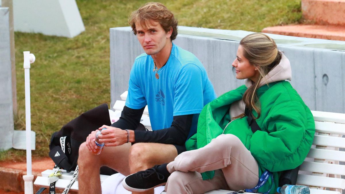 US Open 2023 - Alexander Zverev löst nach verlorener Wette gegen Freundin Sophia  Thomalla seine Schulden ein - Eurosport