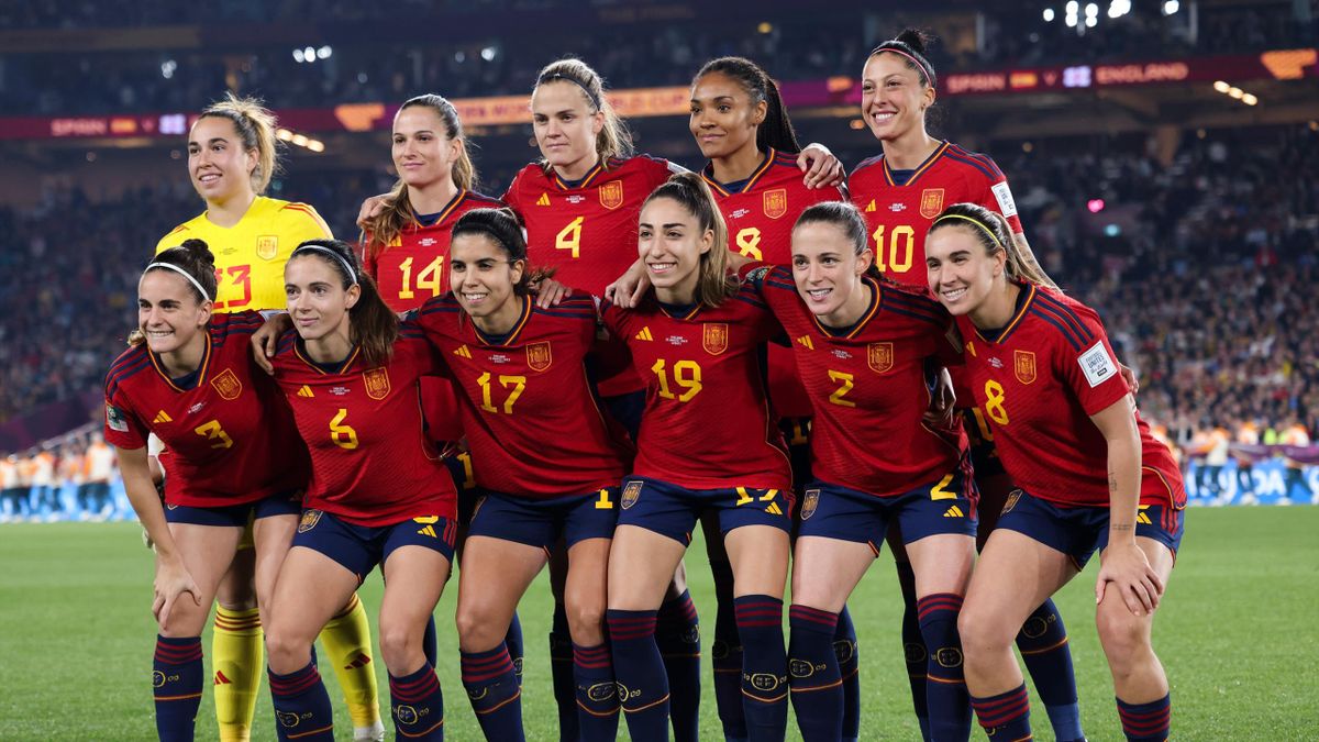 Spaniens Erstliga-Fußballerinnen streiken für höheren Mindestlohn - Liga-Auftakt findet nicht statt