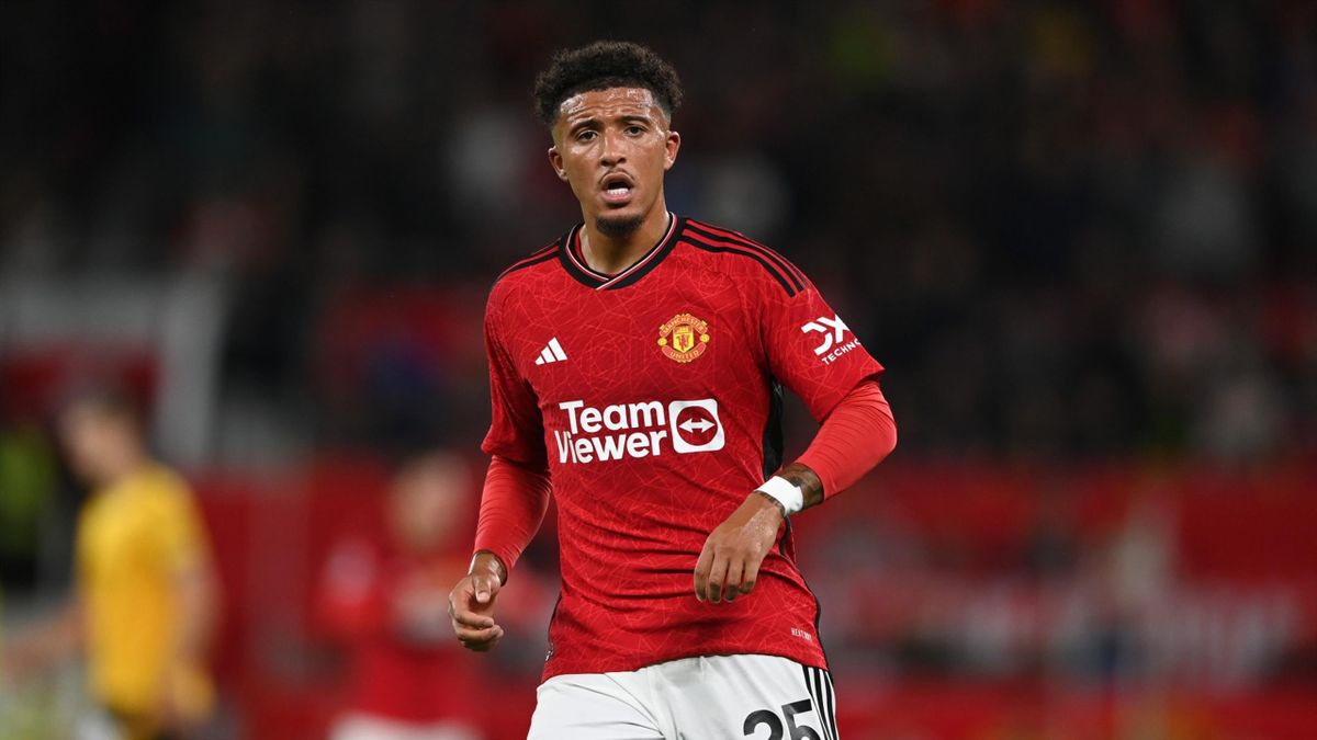 Manchester United players frustrated with Jadon Sancho