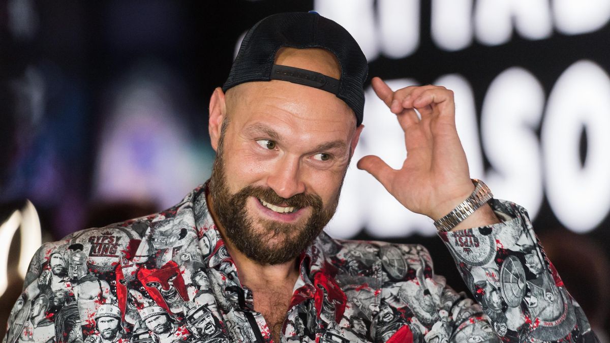 Tyson Fury accuses Oleksandr Usyk of cheating and being a quitter after Daniel Dubois low-blow controversy