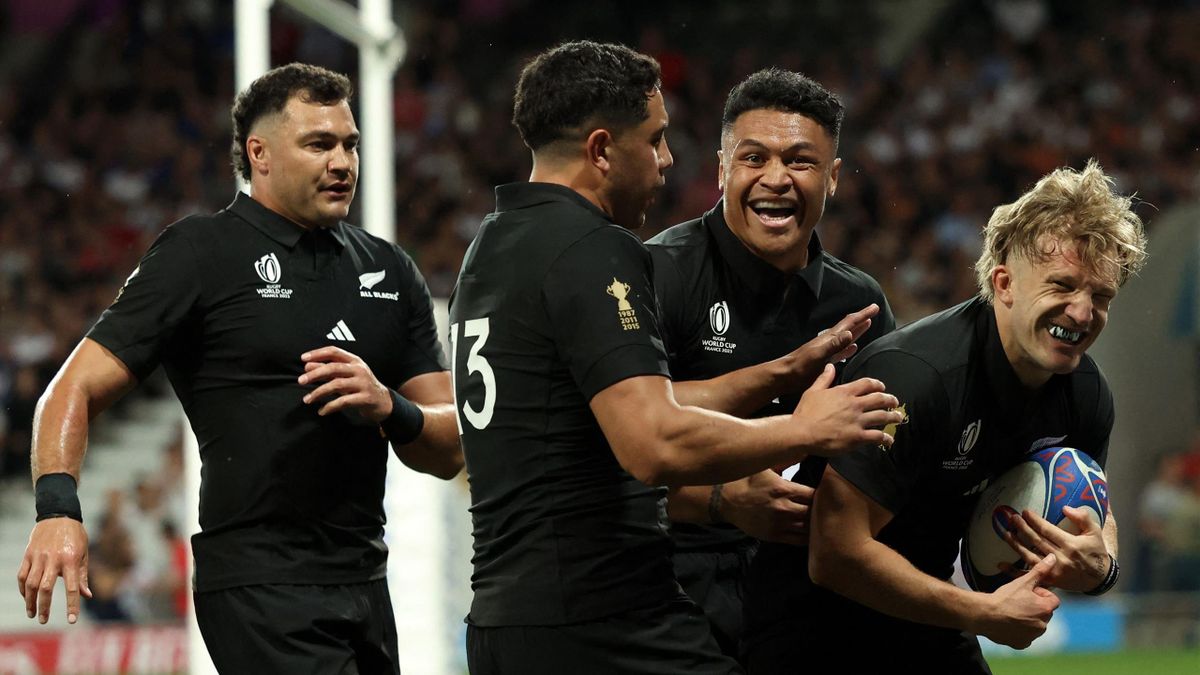 New Zealand 71-3 Namibia All Blacks bounce back from France defeat at Rugby World Cup with rout