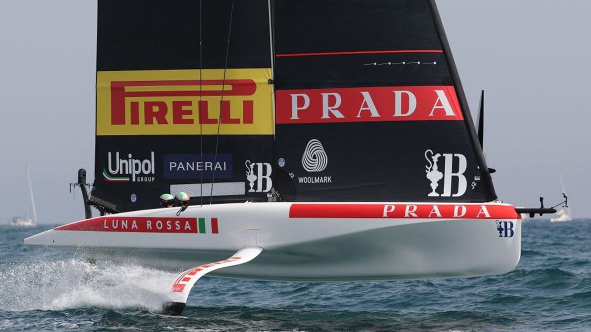 Luna rossa regatta store