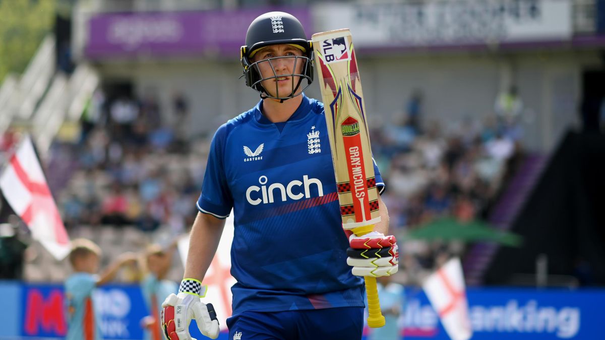 Malan and Brook smash England to opening T20 win over New Zealand