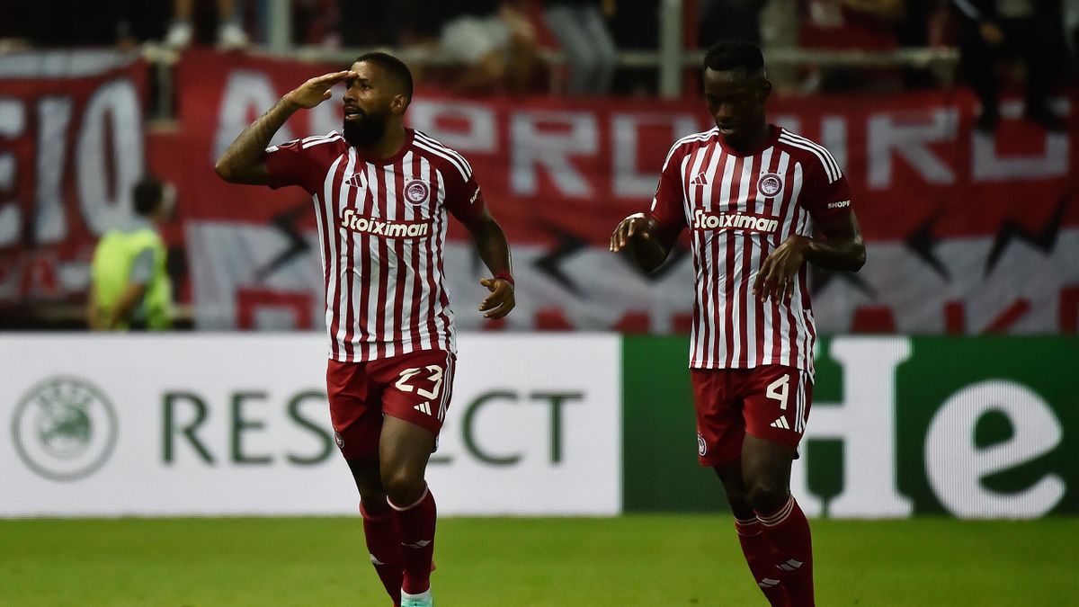 Olympiacos 2-1 West Ham: Hammers fall to first Europa League loss of  campaign despite Lucas Paqueta goal - Eurosport