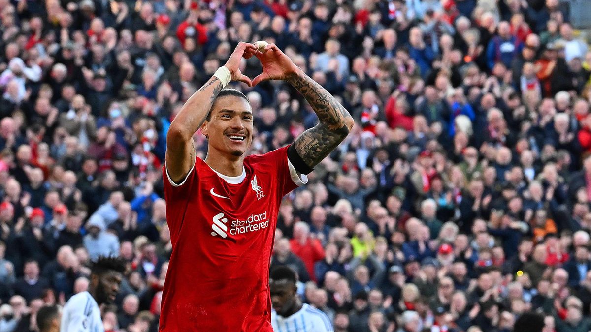 Liverpool 3-0 Nottingham Forest: Reds cruise past forest to move back  withing three points of Premier League summit - Eurosport