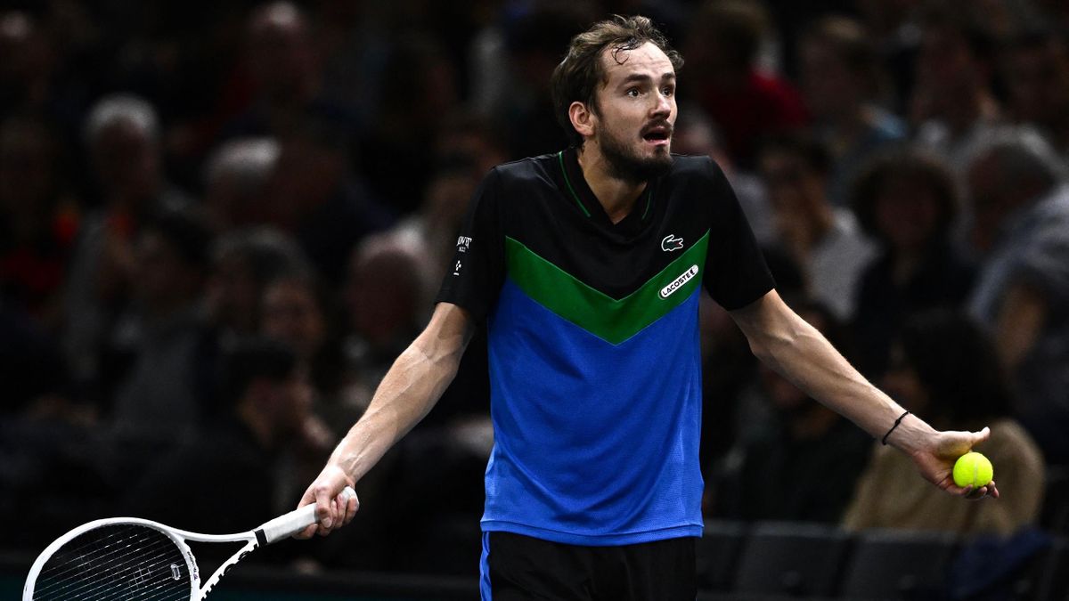Paris masters medvedev shop