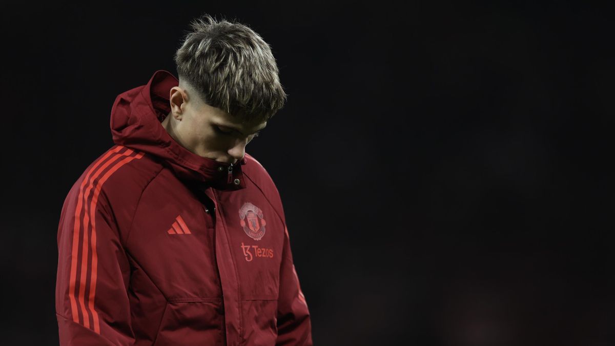 Manchester united champions league jacket 2025