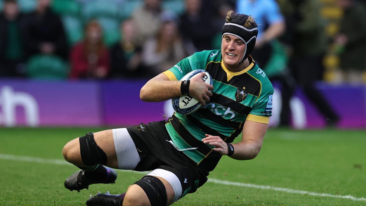 Alex Coles Northampton Saints sign England star on new contract