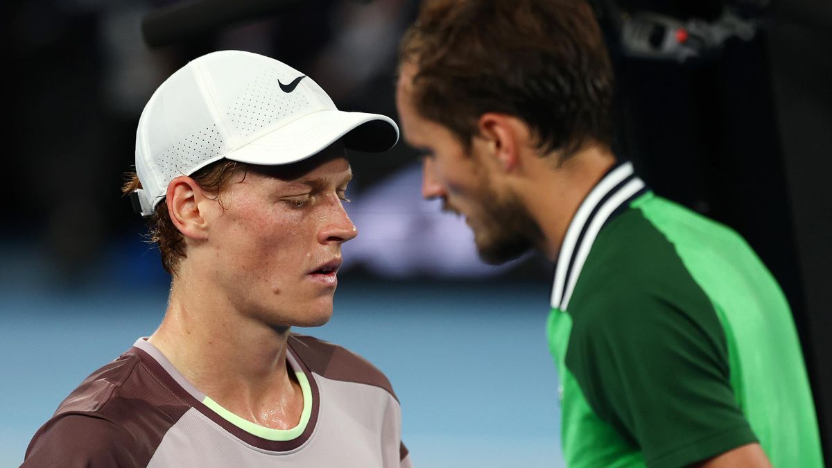 Finale de l'Open d'Australie Jannik Sinner renverse Daniil Medvedev