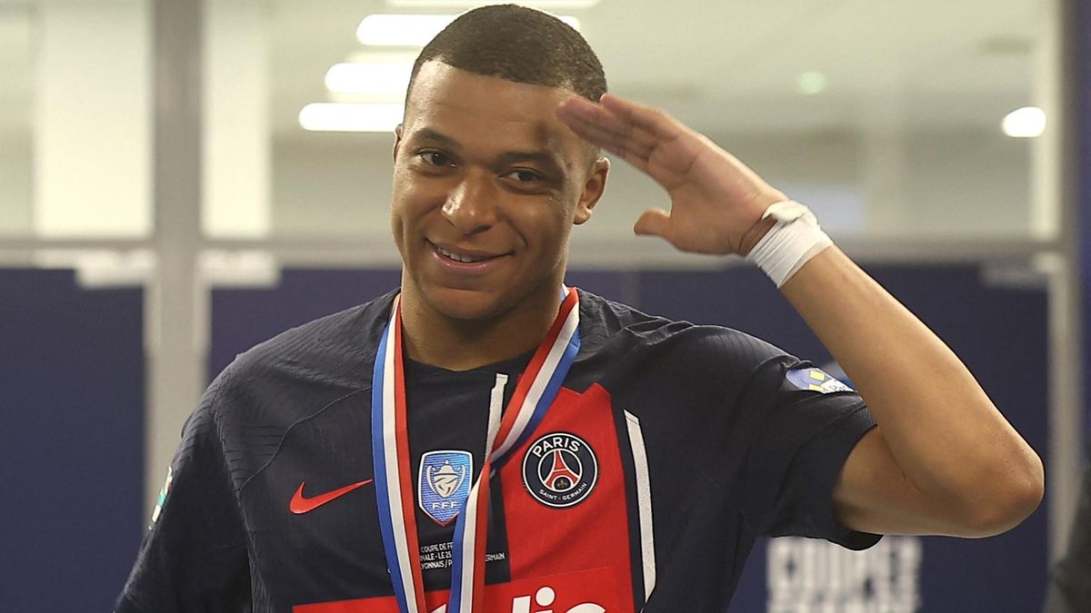 Mundo Deportivo: PSG a făcut cea mai mare ofertă din istoria fotbalului:  250 de milioane pentru înlocuitorul lui Mbappe - Eurosport