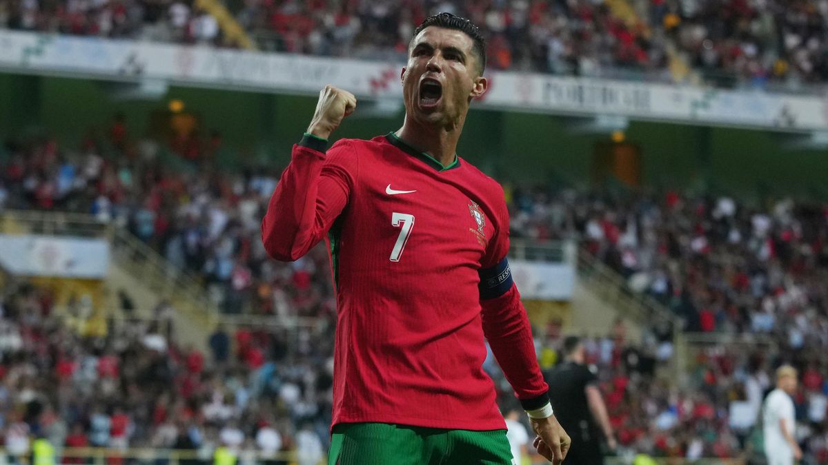 EM 2024 Ronaldo schieBt Portugal mit Doppelpack zum Testspielsieg gegen Irland CR7 jetzt bei 130 Treffern Eurosport