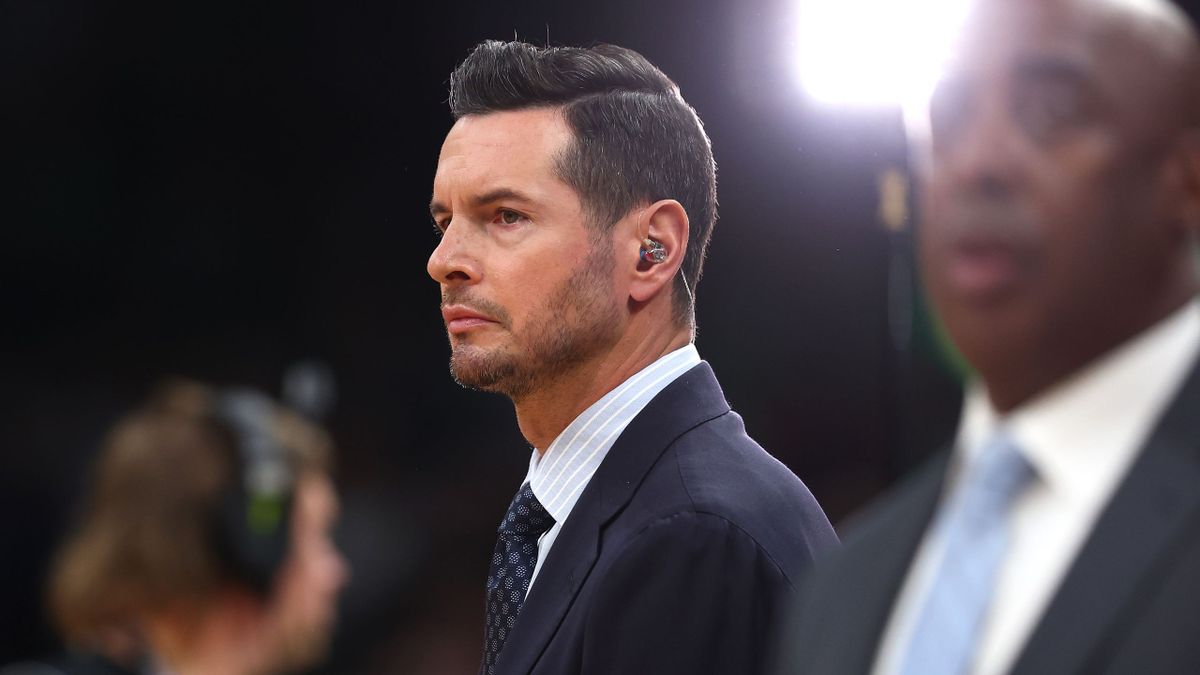Los Angeles Lakers reportedly hire JJ Redick as next coach on four-year  deal despite inexperience - Eurosport
