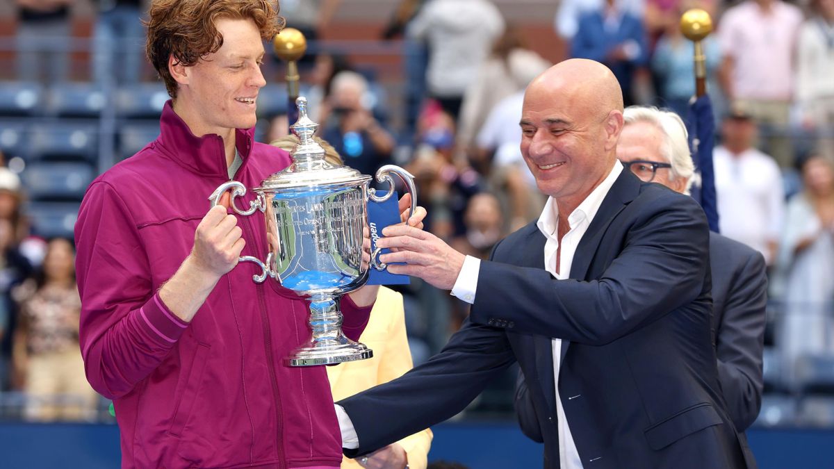 Jannik Sinner v Taylor Fritz live 2024 Nitto ATP finals updates from