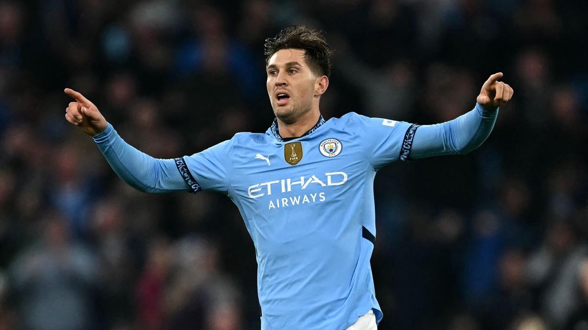 Manchester City v Tottenham live: Premier League latest as James