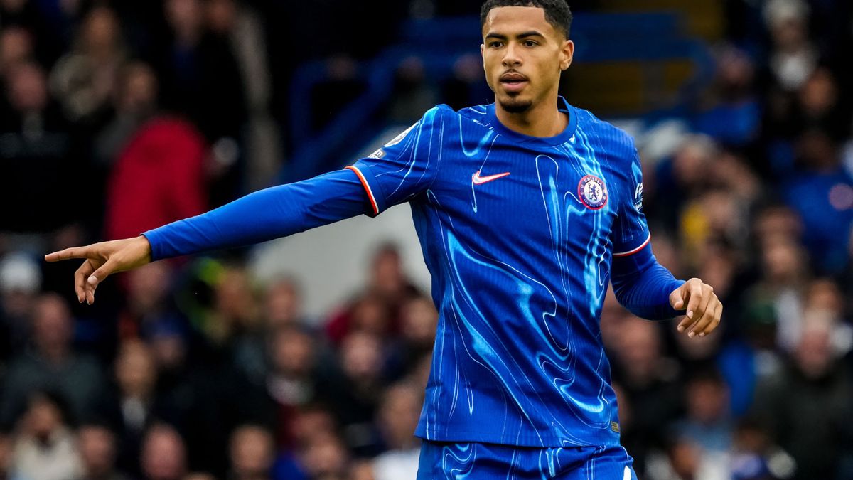 Chelsea's Levi Colwill recounts first time he faced 'idol ...