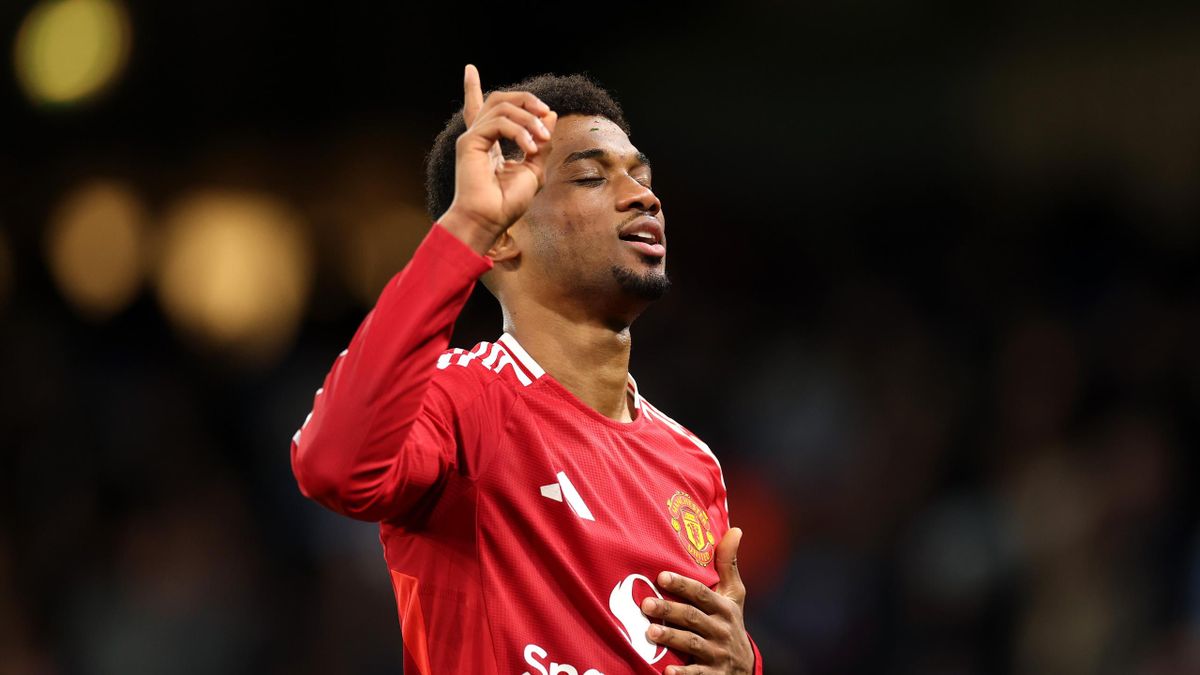 Manchester City 1-2 Manchester United - Late Amad Diallo magic inspires dramatic United victory in Manchester derby - Eurosport