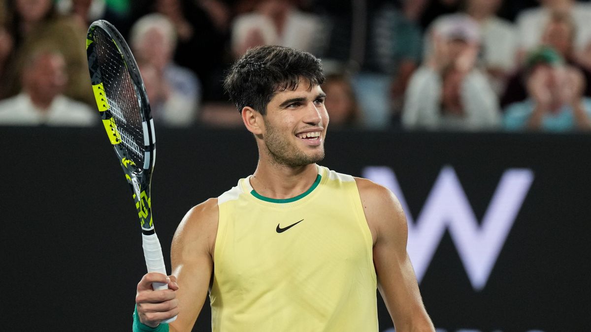 Australian Open 2025: Carlos Alcaraz feilt an seinem Schläger -  zusätzliches Gewicht soll zur Geheimwaffe werden - Eurosport