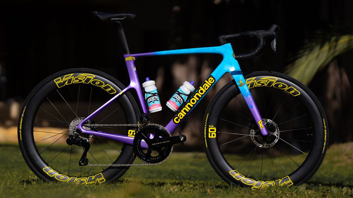 Unibet Tietema Rockets presenteert nieuwe fietsen met knipoog naar E.T ...