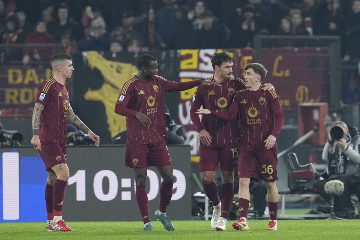 Serie A - Roma-Monza 4-0 al derelitto Monza: Saelemaekers, Shomurodov ...