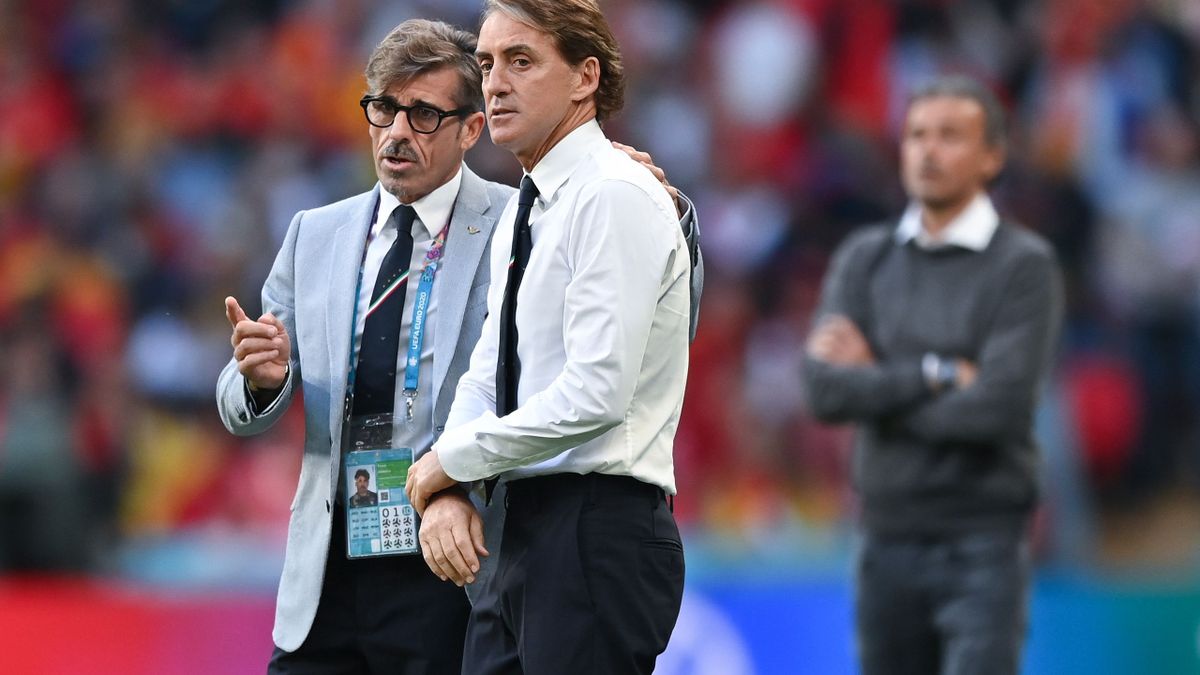 Roberto Mancini torna alla Sampdoria sull’orlo della Serie C: che ruolo ...