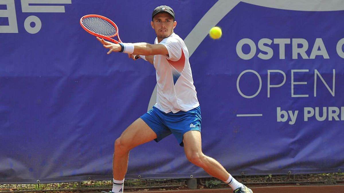 Piros Zsombor megllthatatlan volt Ostravban, szettvesztesg nlkl  szerezte meg hatodik trfejt a Challenger Touron - Eurosport