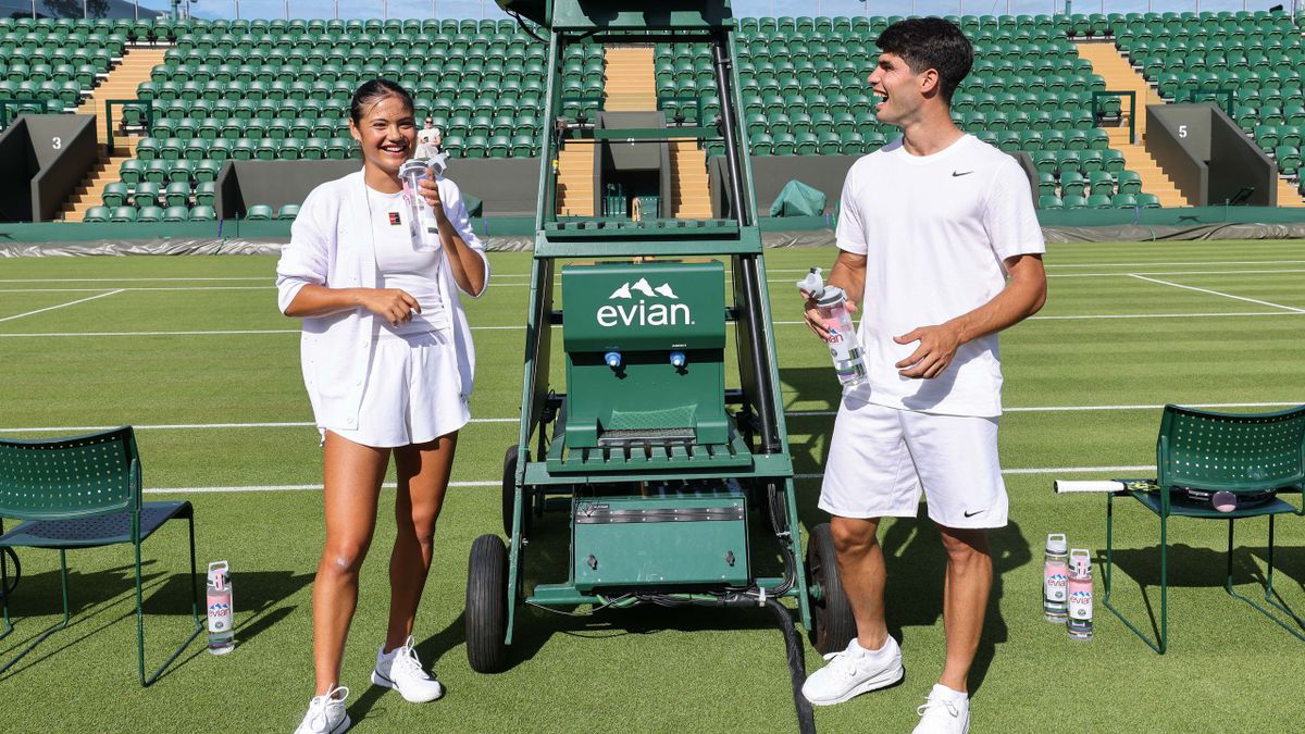 Wimbledon 2025 | Alcaraz le sigue el juego a Raducanu: “Será la jefa, yo  haré lo que ella quiera” - Eurosport