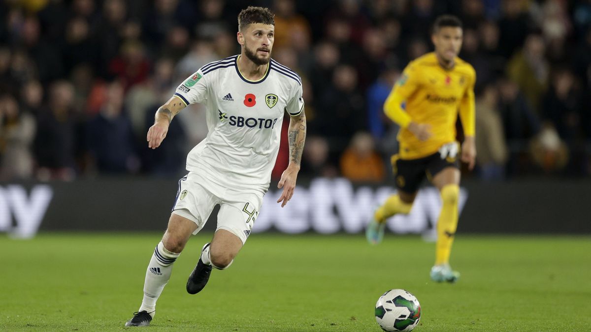 Mateusz Klich oficjalnie piłkarzem Cracovii - PKO BP Ekstraklasa 2025/ ...