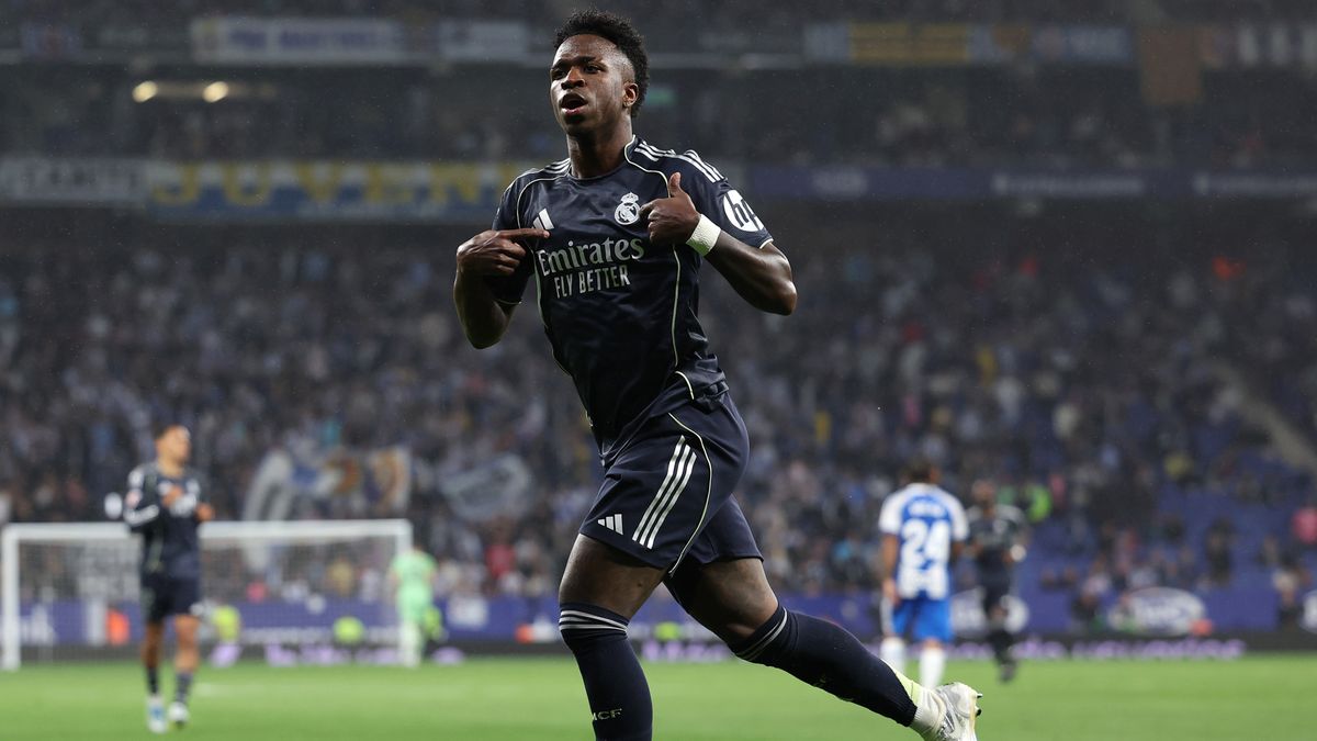 Vinicius Junior double relance le Real Madrid et retarde le sacre du Barça — image 6