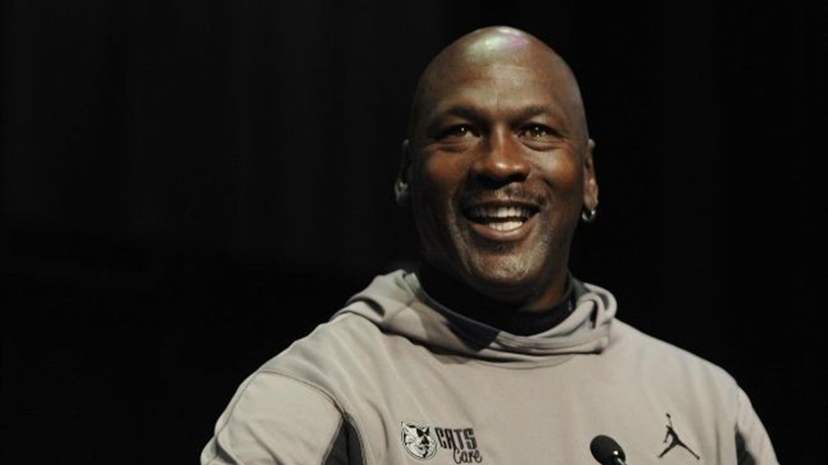 A 52 ans Michael Jordan rejoint un nouveau club celui des milliardaires Eurosport
