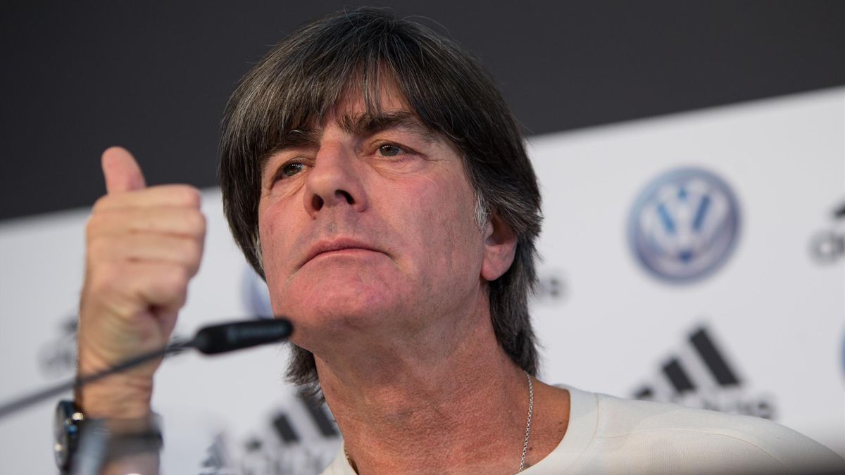 Bundestrainer Joachim Löw ist nach Klinikaufenthalt wieder zu Hause ...