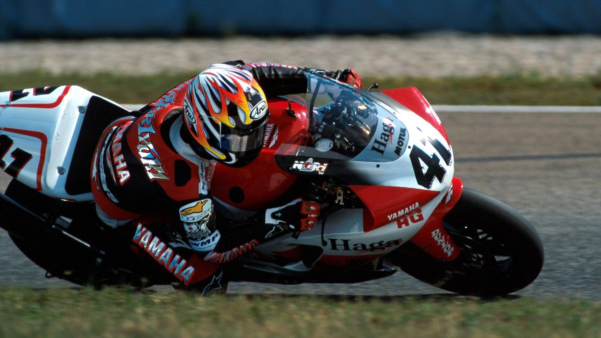 Parte ultimo e vince al Mugello: a 42 anni Noriyuki Haga corre ancora come  un ragazzino - Eurosport