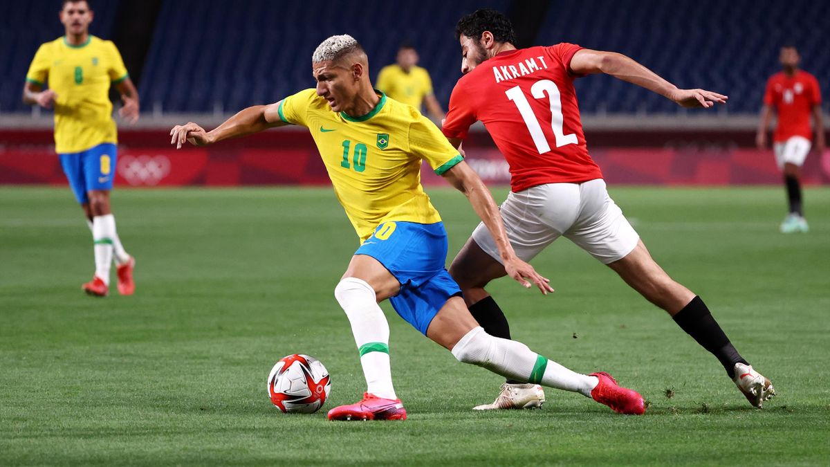 Ispaniya Braziliya Yaponiya I Meksika Vyshli V Polufinal Futbolnogo Turnira Eurosport