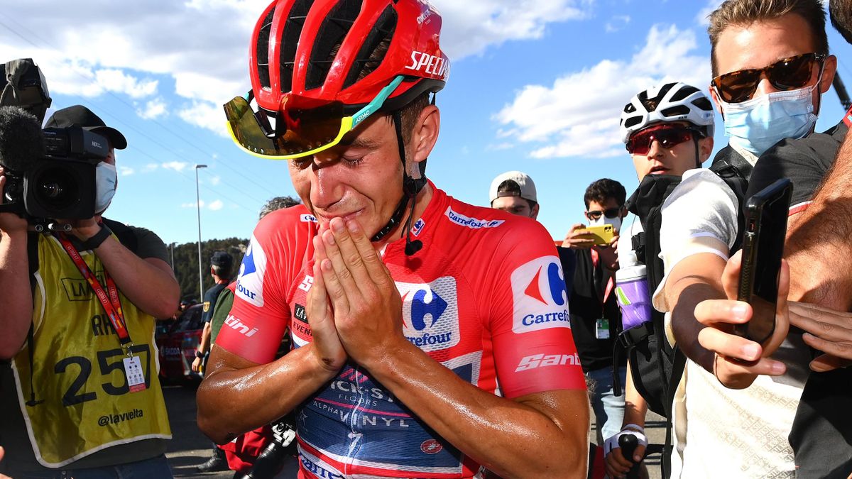 Remco Evenepoel in Tränen bei der Vuelta 2022 im Roten Trikot