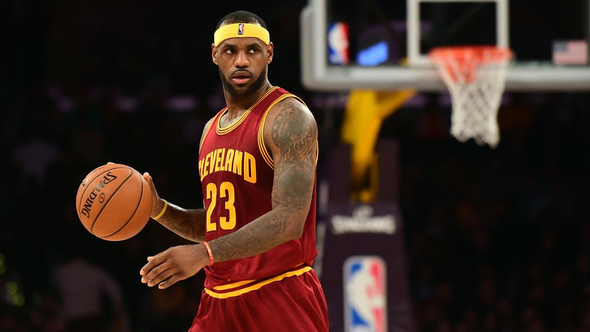 Nba Lebron James Von Den Cleveland Cavaliers Erreicht 27 000 Punkte Marke Als Jungster Spieler Eurosport