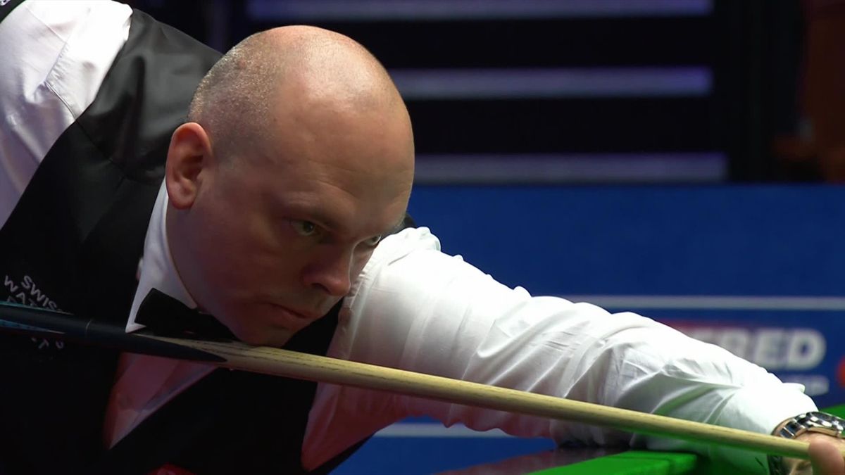 World Championship 2021 Snooker Superb Stuart Bingham Makes 2 000th Century In Crucible History Eurosport