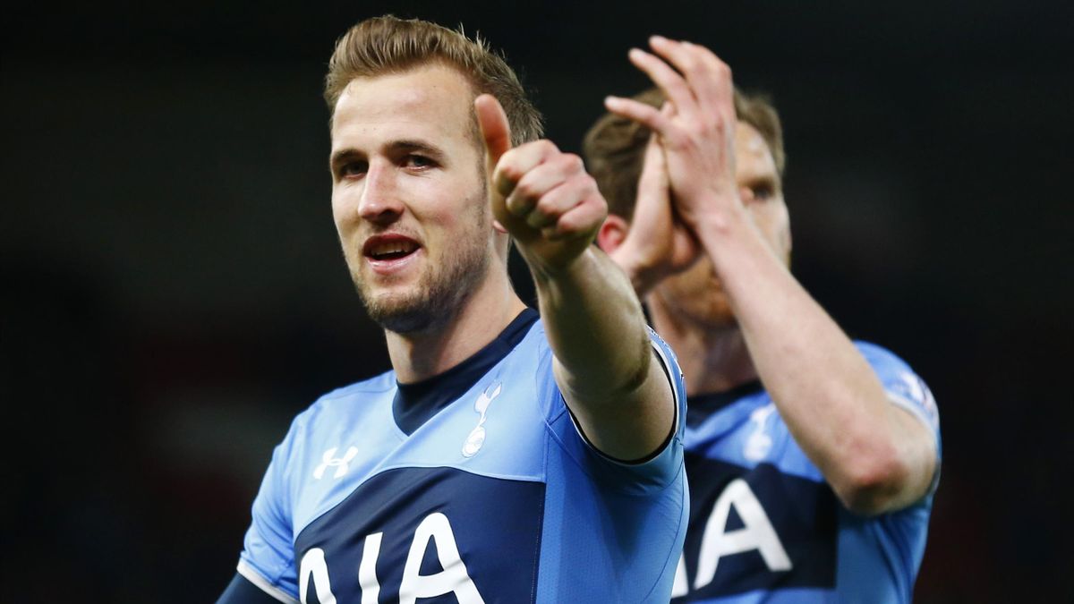 Tottenham's Harry Kane gives the thumbs-up