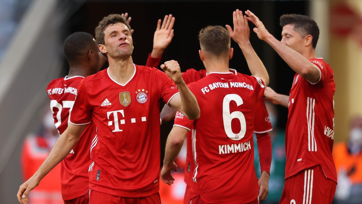 Thomas Müller und der FC Bayern sind zum neunten Mal in Folge Deutscher Meister
