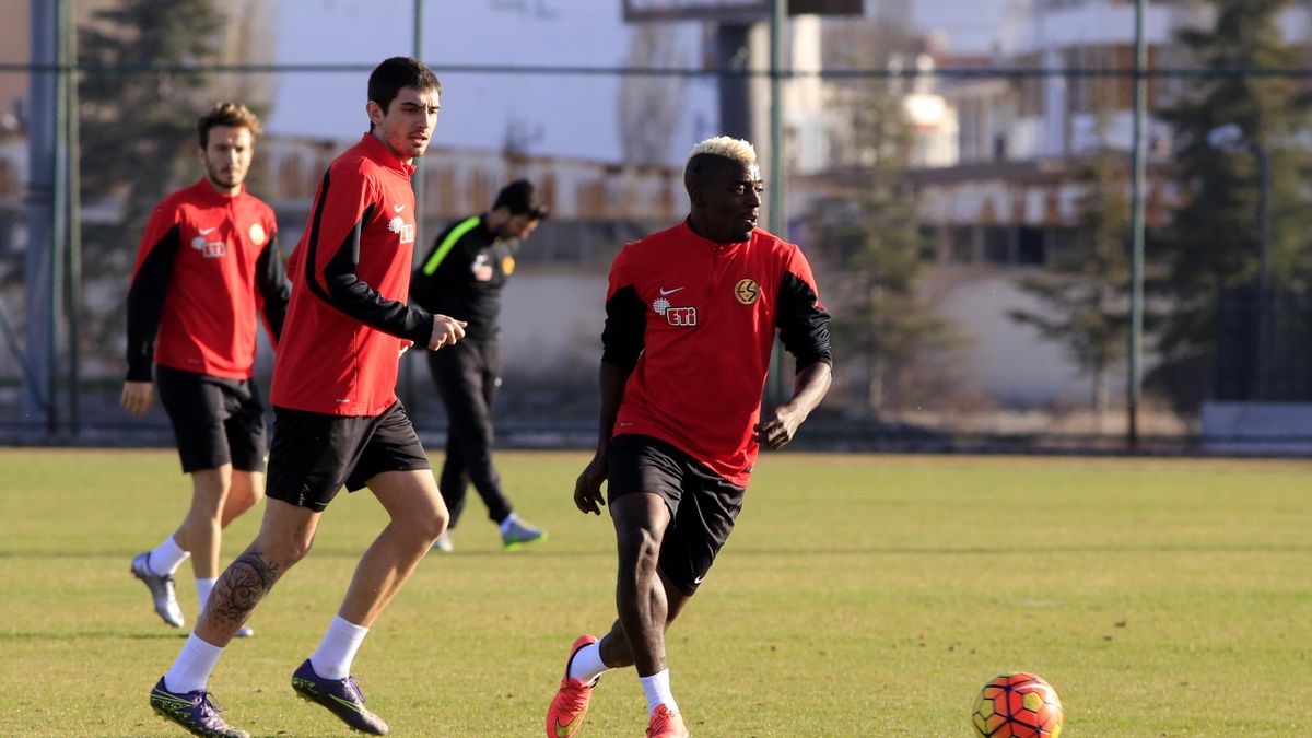 Eskisehirspor Un Galatasaray Maci Muhtemel Ilk 11 I Eurosport