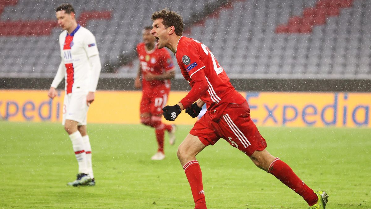 Thomas Müller (FC Bayern) bejubelt seinen Treffer gegen Paris Saint-Germain