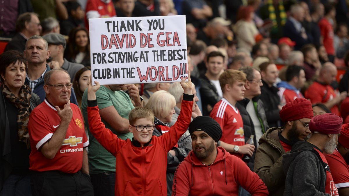 Pancarta de apoyo a David De Gea en Old Trafford