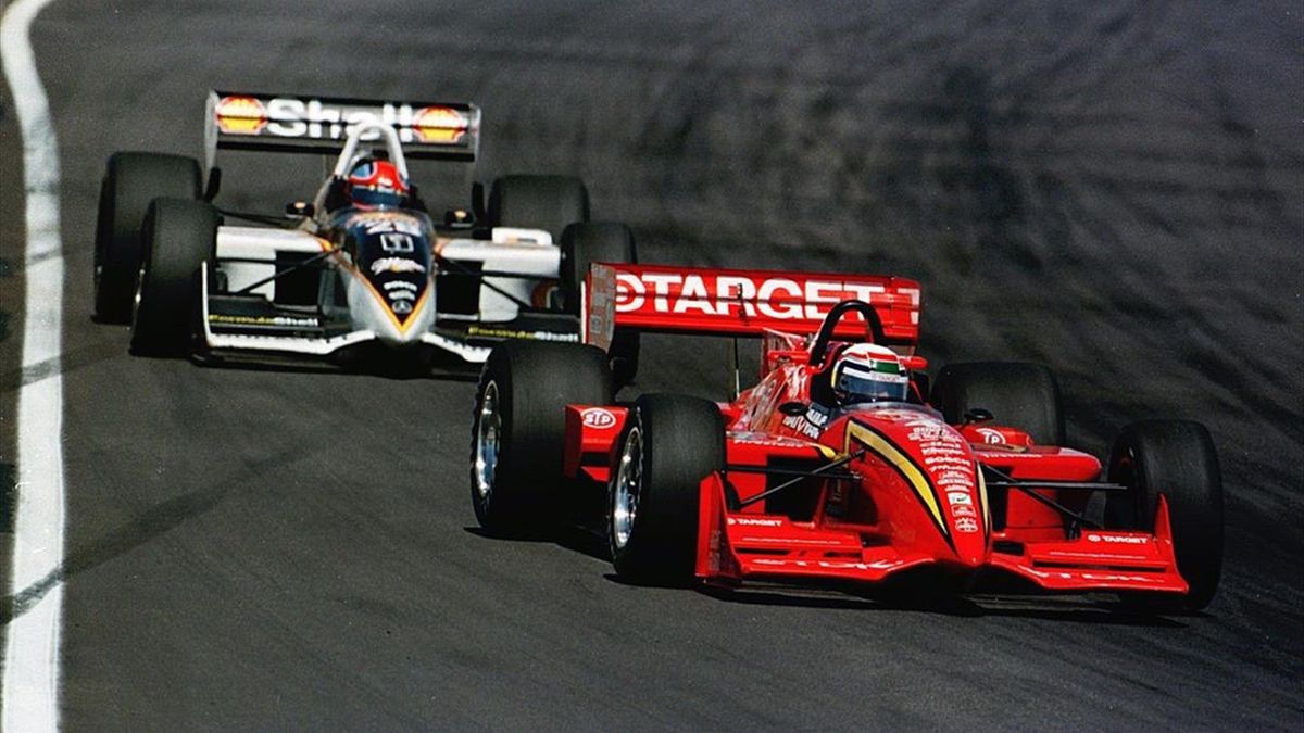 alex zanardi l inno alla vita di chi ha perso tutto e ne ha fatto una forza eurosport